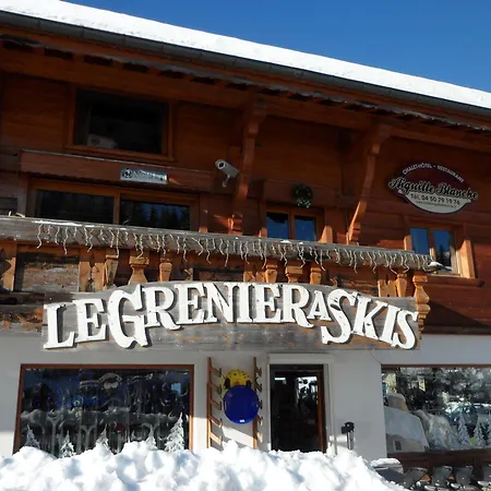 Aiguille Blanche Logis Hotel Les Gets